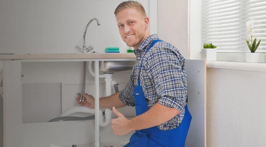 Professional water heater repair in Monroeville, IN